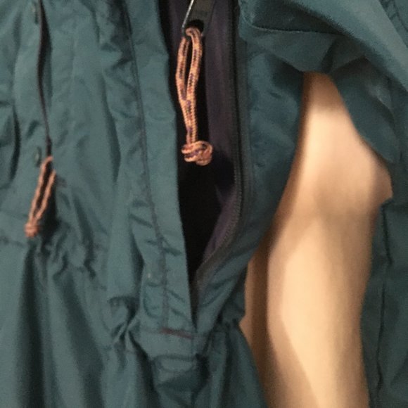 Columbia Sportwear Co. lined Jacket - Picture 5 of 10